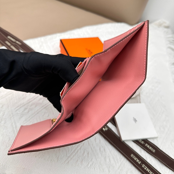 エルメス財布コピー着用イメージ